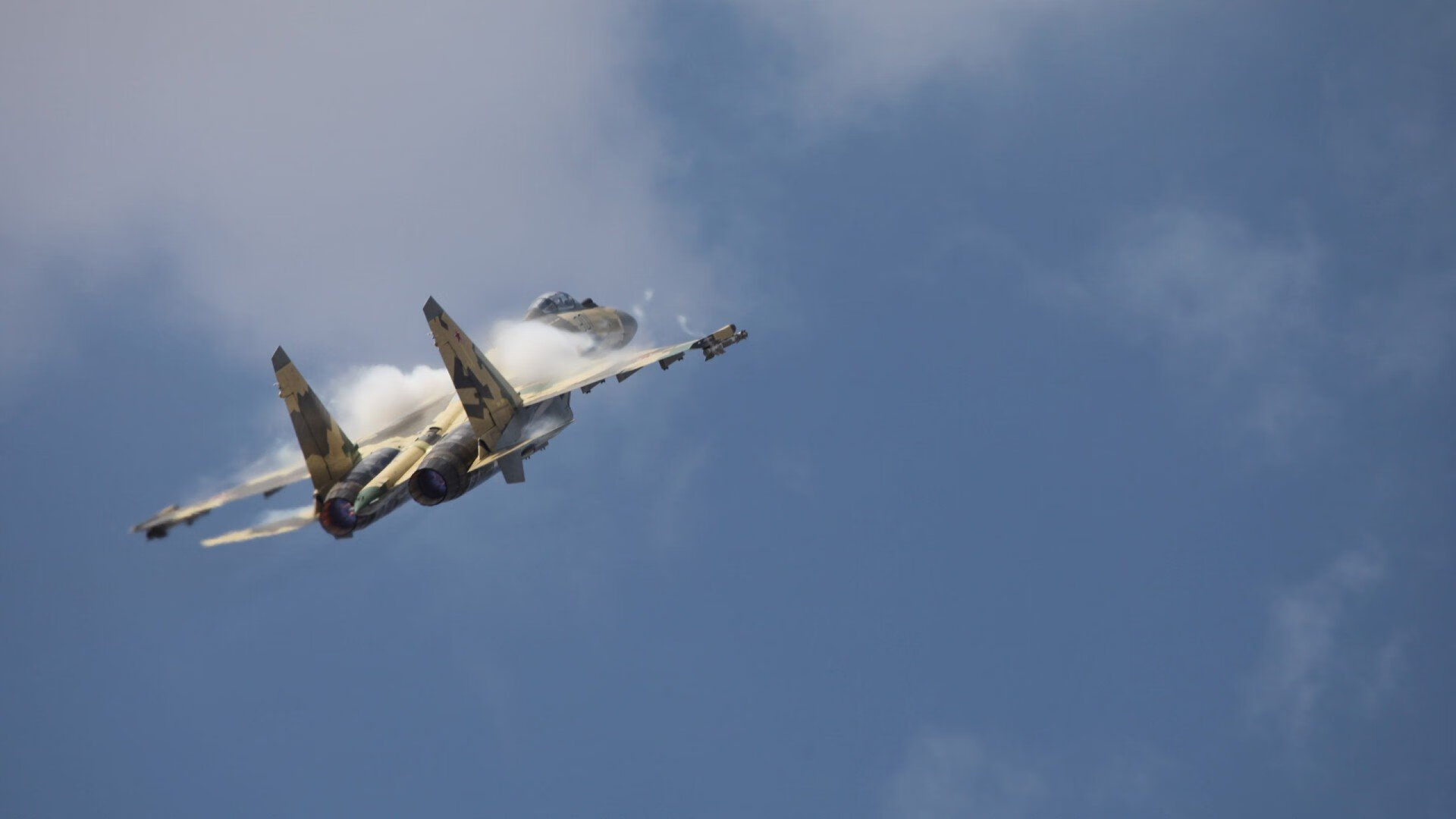 切尔西强化中场压迫寻找反弹节奏,切尔西打法